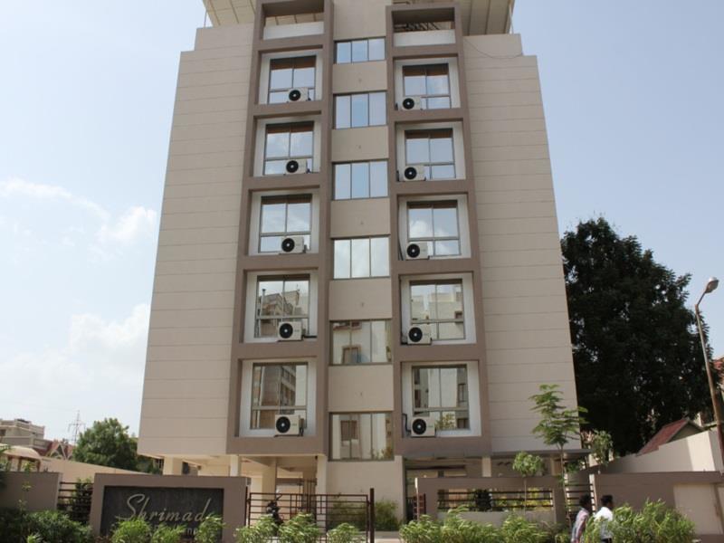 Hotel Treebo Trend Shrimad Residency Ahmedabad Exterior foto